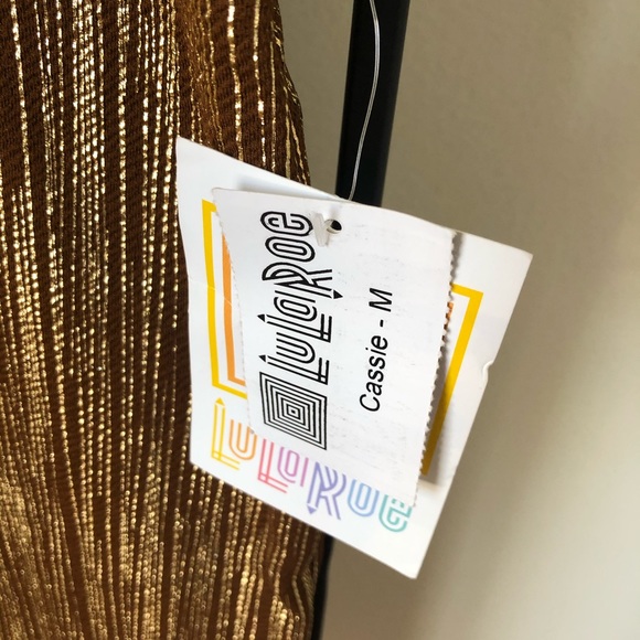 ✨ NWT Lularoe LLR elegant collection medium Cassie - Picture 2 of 3